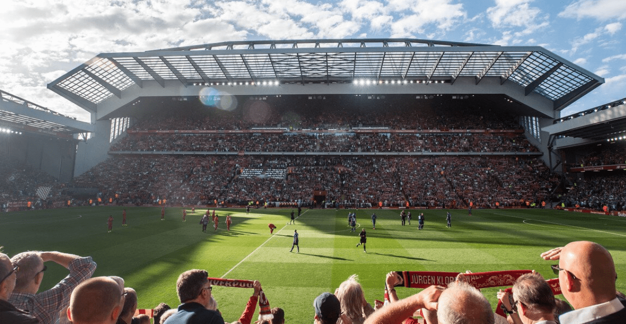 格策再遇弗里克，欧冠对决引回忆（格策欧冠再会弗里克，旧忆涌现）