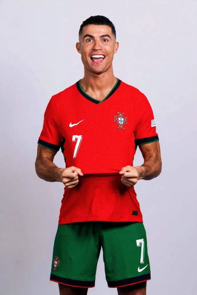 国安内部人士：传闻说俱乐部要解散、欠薪8个月都是谣言