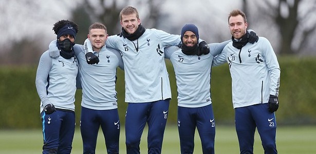 电讯报：纽卡可能无法在冬窗签下阿尔克马尔中场斯密特