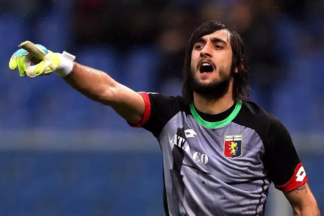 开拓者媒体人：当你因一个球员才关注某队时 评价上难免会有偏见（开拓者记者：若你只因某位球员关注一支球队，评价难免偏颇）