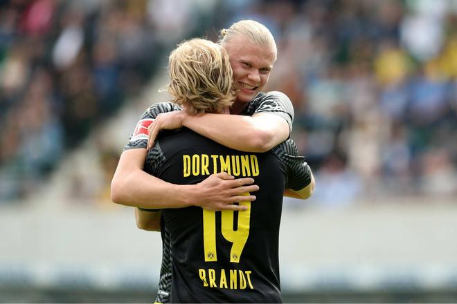 欧协联联赛阶段收官：美因茨等8队直接晋级，16队参加附加赛（欧协联联赛阶段落幕：美因茨领衔8队直通下一轮，16队转战附加赛）