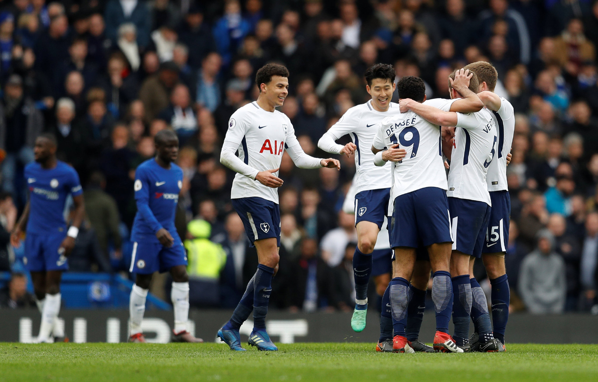 亚冠精英联赛积分榜：中超3队5轮过后齐聚倒三，海港1分垫底