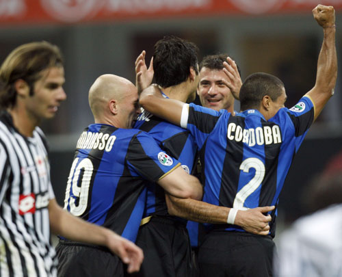 亚冠精英赛前瞻：巴格达警察出线无望，吉达国民连续三场不胜（亚冠精英赛前瞻：巴格达警察晋级渺茫，吉达国民陷三轮不胜）