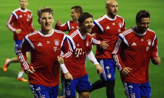 戏剧要来了吗？诺里斯超越角田时四轮出白线，被赛会记录