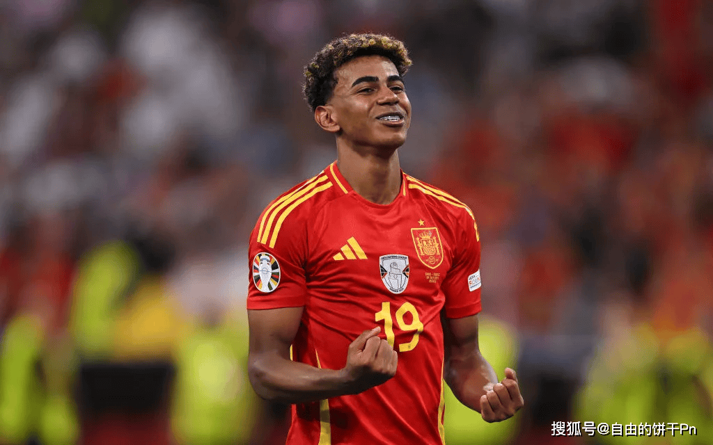 文图拉：执教意大利时媒体充满了敌意；现代足球充斥着表演（文图拉：执教意大利曾遭媒体敌视，当代足球过于表演化）