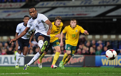 足球世界杯官方球票再次被抢空，黄牛疯狂加价