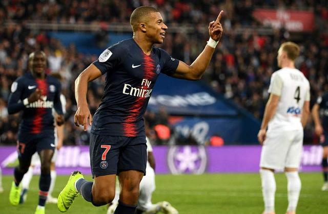 哈维-西蒙斯闪耀全场助热刺胜出获最佳球员